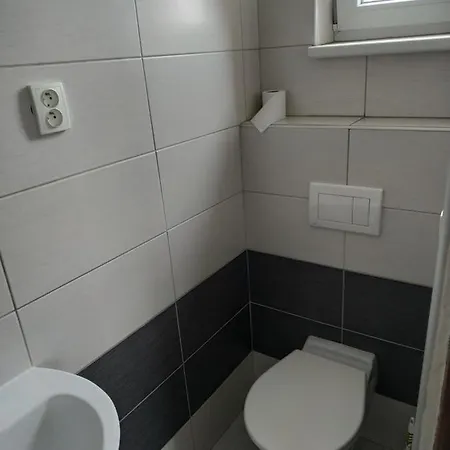 Garsonky V Rodinnom Dome Nitra-luzianky Nitra