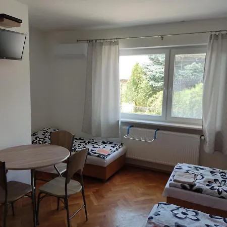 Appartement Garsonky V Rodinnom Dome Nitra-luzianky
