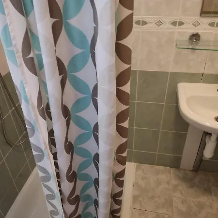 Garsonky V Rodinnom Dome Nitra-luzianky * Nitra